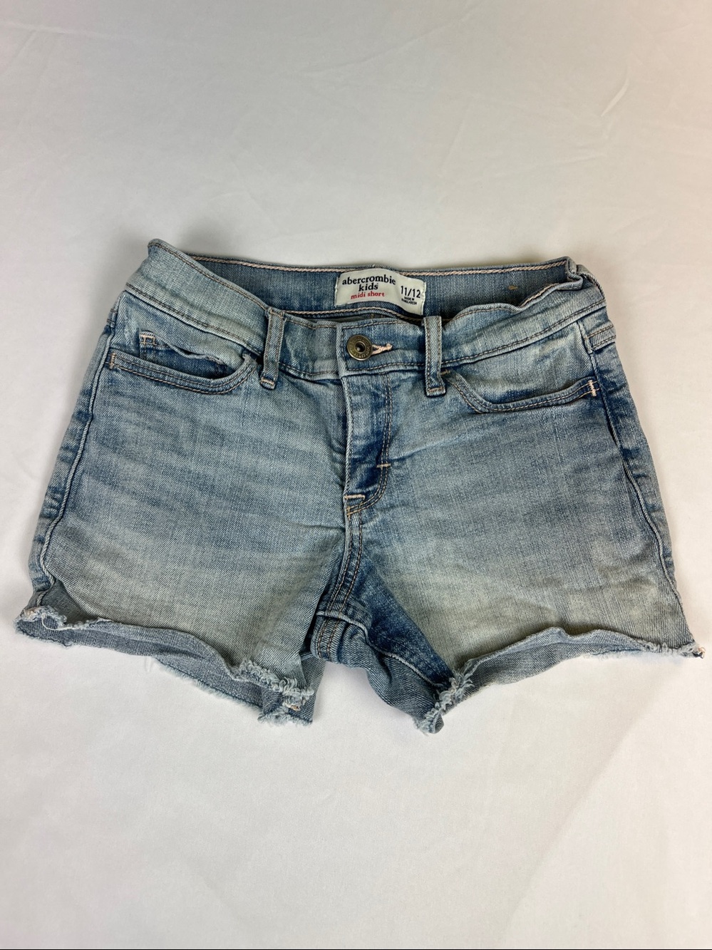 Girls Size 11/12 Midi Abercrombie Kids Jean Shorts light wash